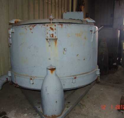 Centrifuge machine / 1,4m diameter