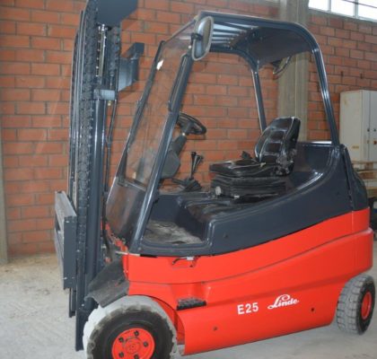 Forklift truck Make Linde E25